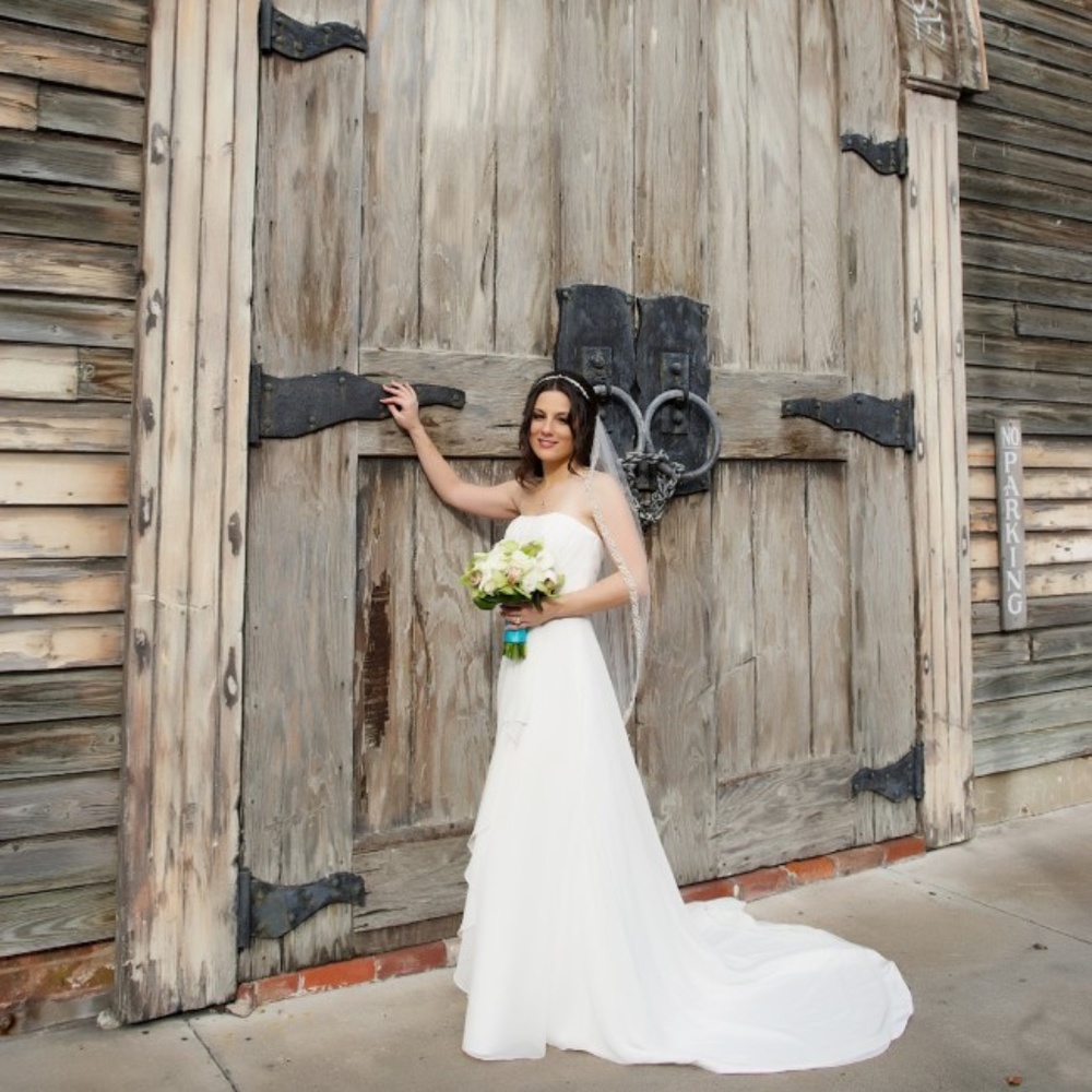 Henry Roth Wedding Dress